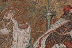 Procession of Female Martyrs and Saints and Magi, Sant'Apollinare Nuovo, Ravenna, Detail